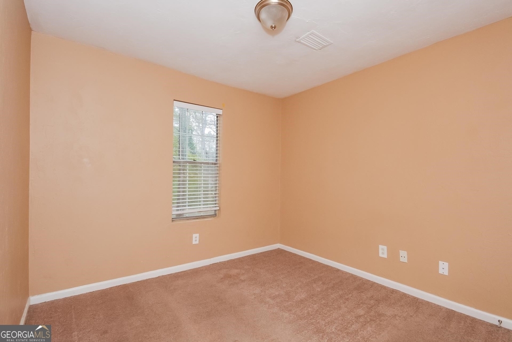 6199 Saint Charles Court - Photo 11