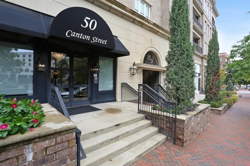 50 Canton Street - Photo 3