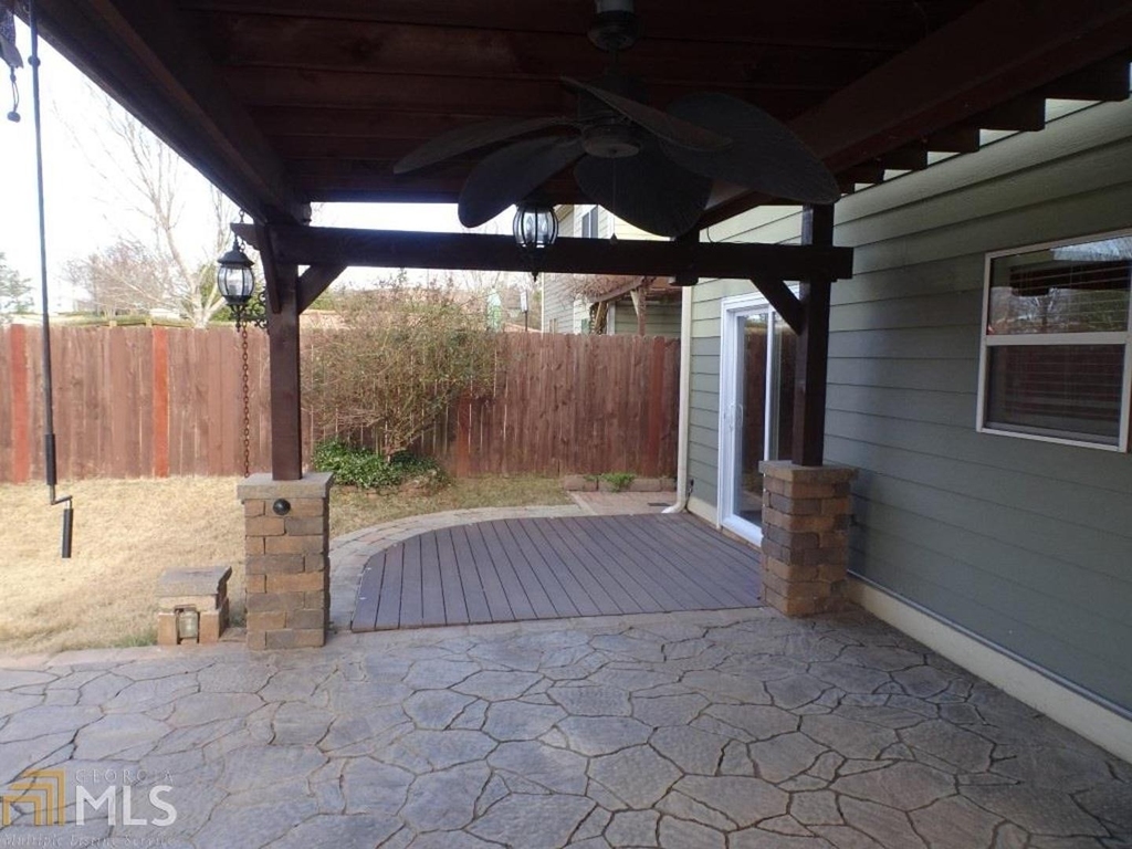 155 Seabreeze Court - Photo 14