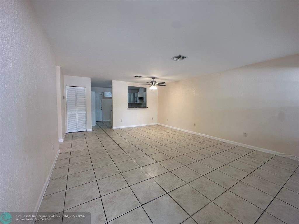 1012 Nw 3rd Ave - Photo 6