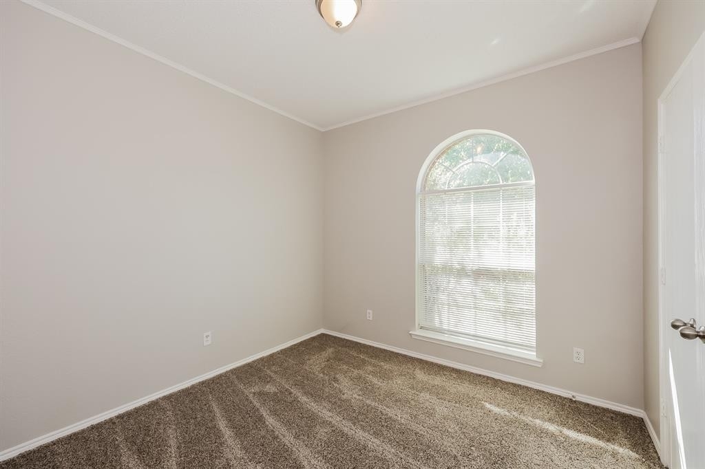 6400 Rainwater Way - Photo 10