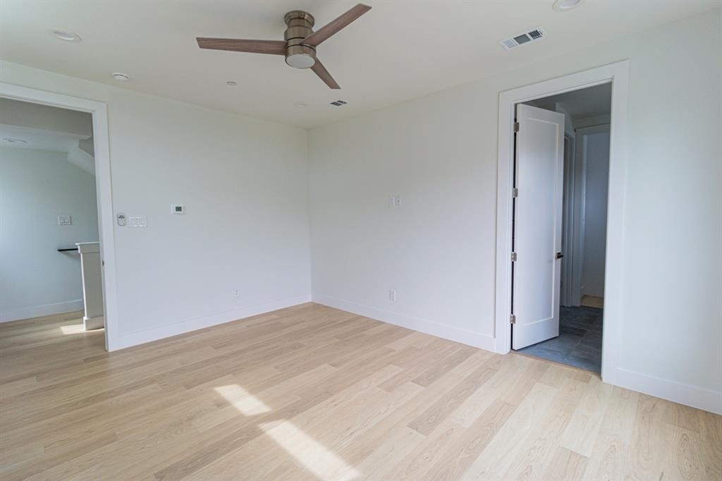 4210 Roseland Avenue - Photo 13