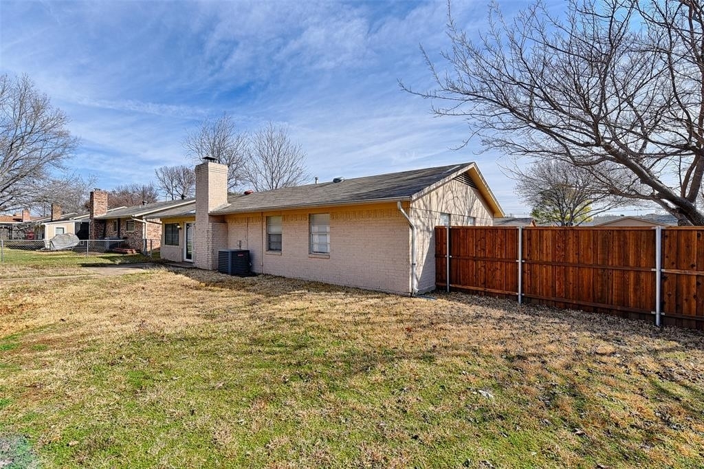 2925 Tomlee Street - Photo 24