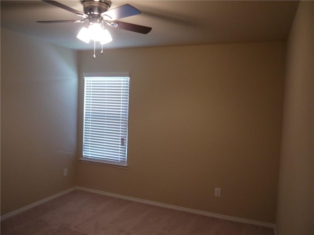 12009 Clearpoint Court - Photo 4