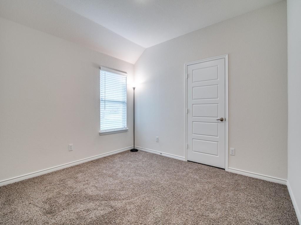 845 Philadelphia Street - Photo 20