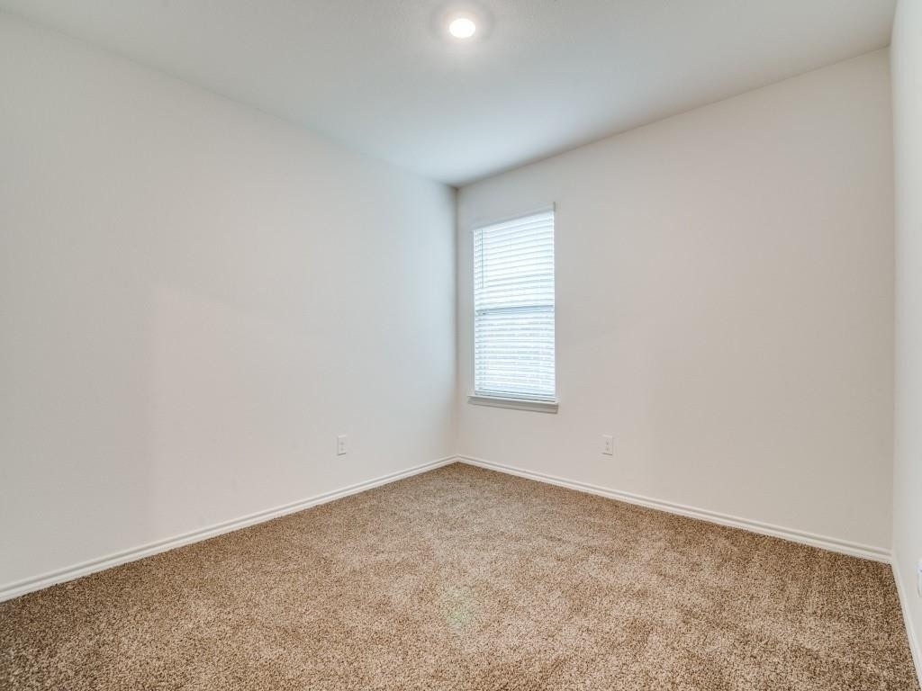 1001 Whispering Oak Drive - Photo 6