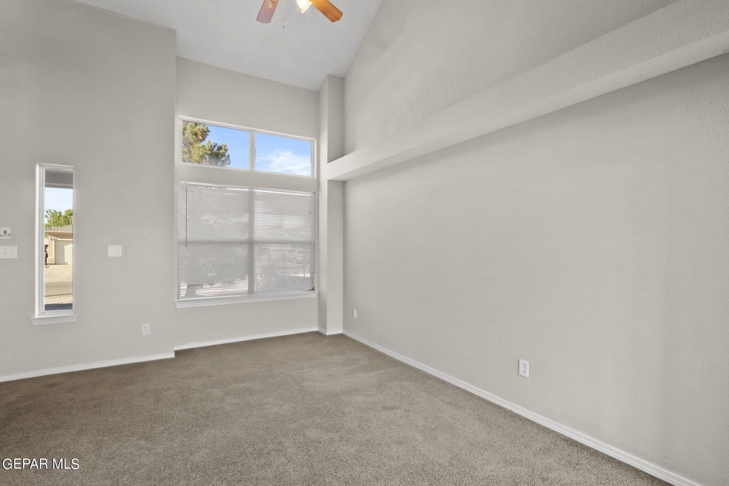 14180 Pacific Point Drive - Photo 11