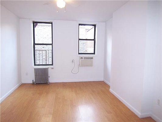 111 Chrystie Street - Photo 2