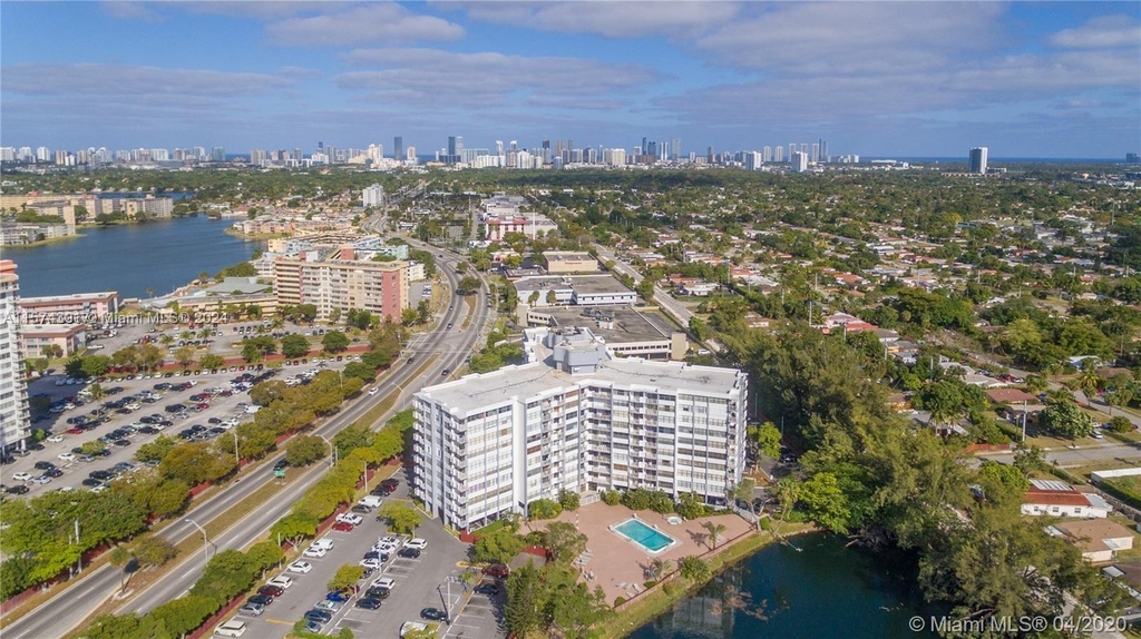 1300 Ne Miami Gardens Dr - Photo 26