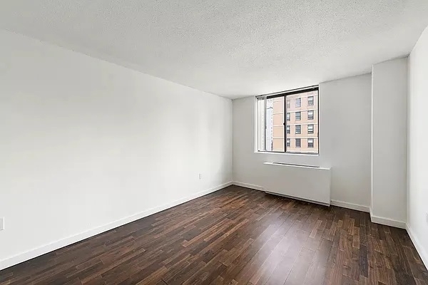 184 Lexington Avenue - Photo 4