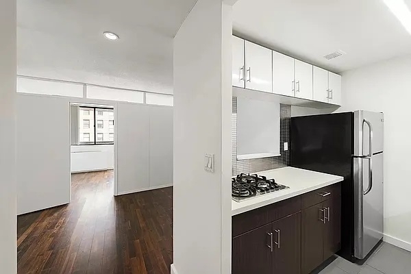 184 Lexington Avenue - Photo 1