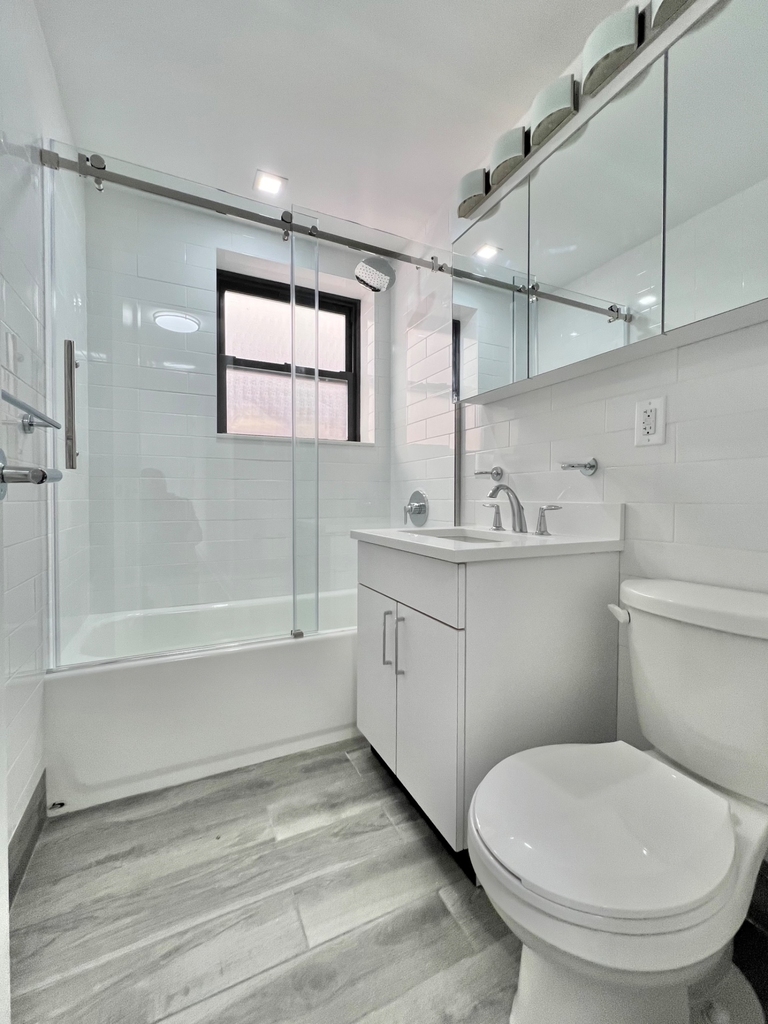 147 East 16th Street - Photo 8