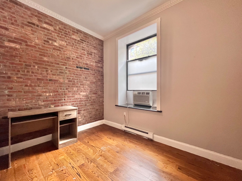 11 West 103rd Street - Photo 2