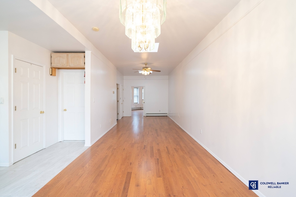 221 Bay Ridge Avenue - Photo 4