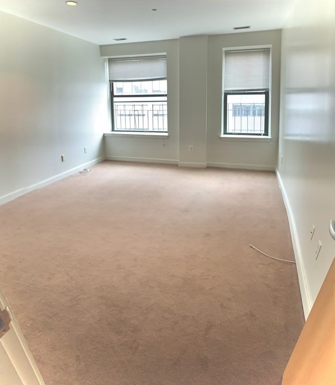 131 Tremont Street - Photo 1