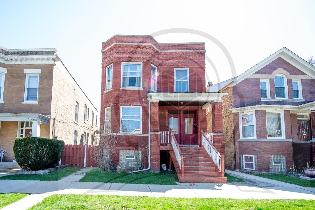 5051 W Berenice - Photo 0