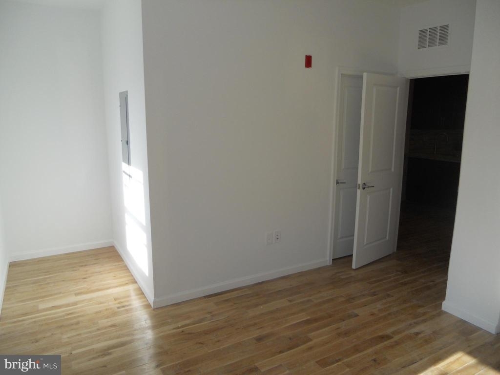 4309 Main St - Photo 9