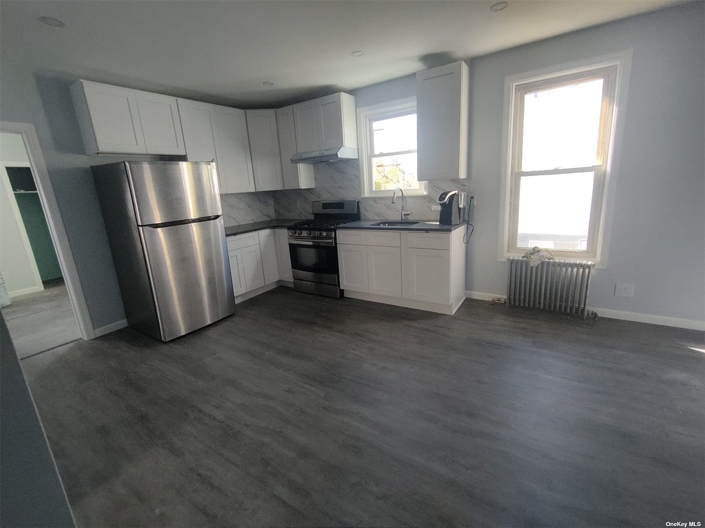 88-25 76th Street - Photo 1