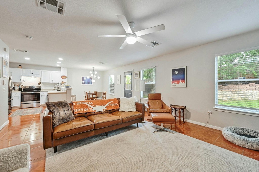 8505 Davis Oaks Trl - Photo 6