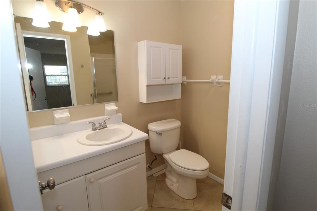 1007 Burbank Court - Photo 12