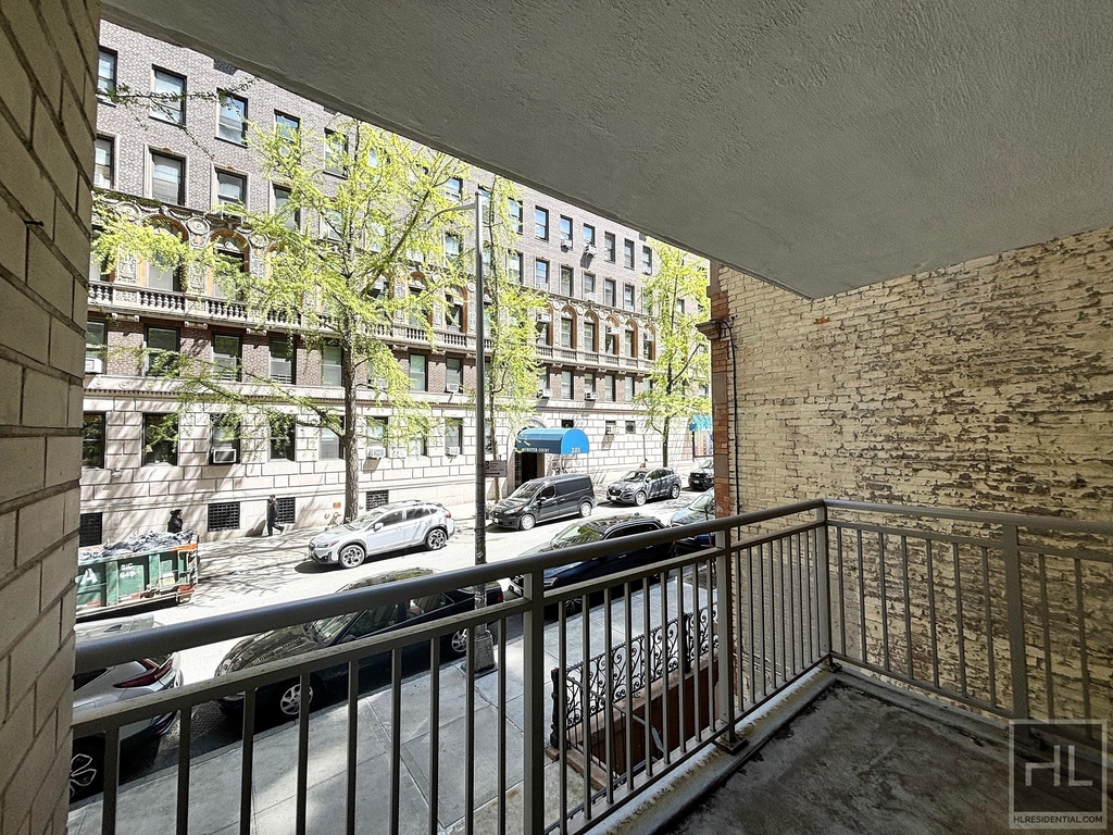 West 89th Street - Photo 14