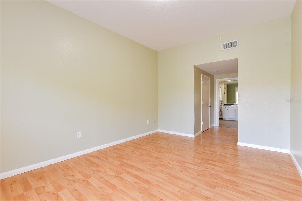 2421 W Horatio Street - Photo 10