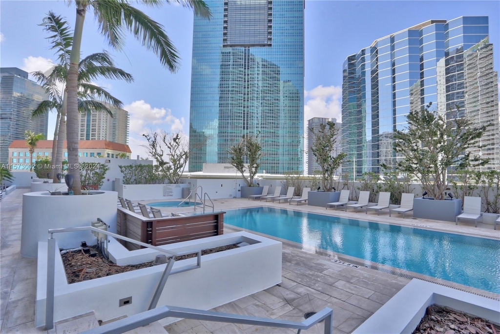 1300 Brickell Bay Dr - Photo 22