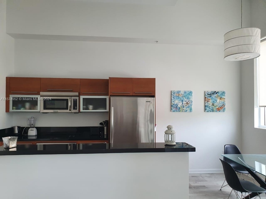 244 Biscayne Bl - Photo 20