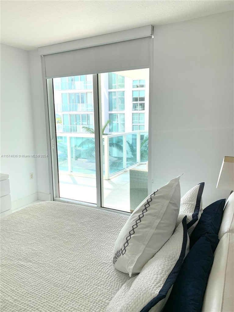 250 Sunny Isles Blvd - Photo 31