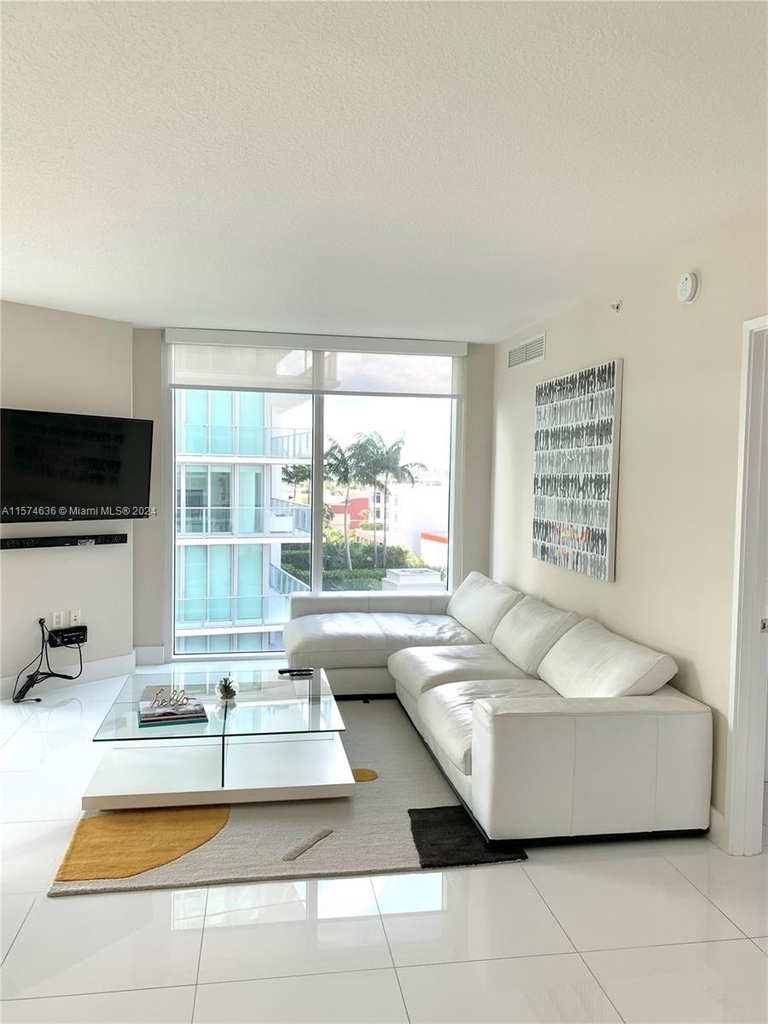 250 Sunny Isles Blvd - Photo 13