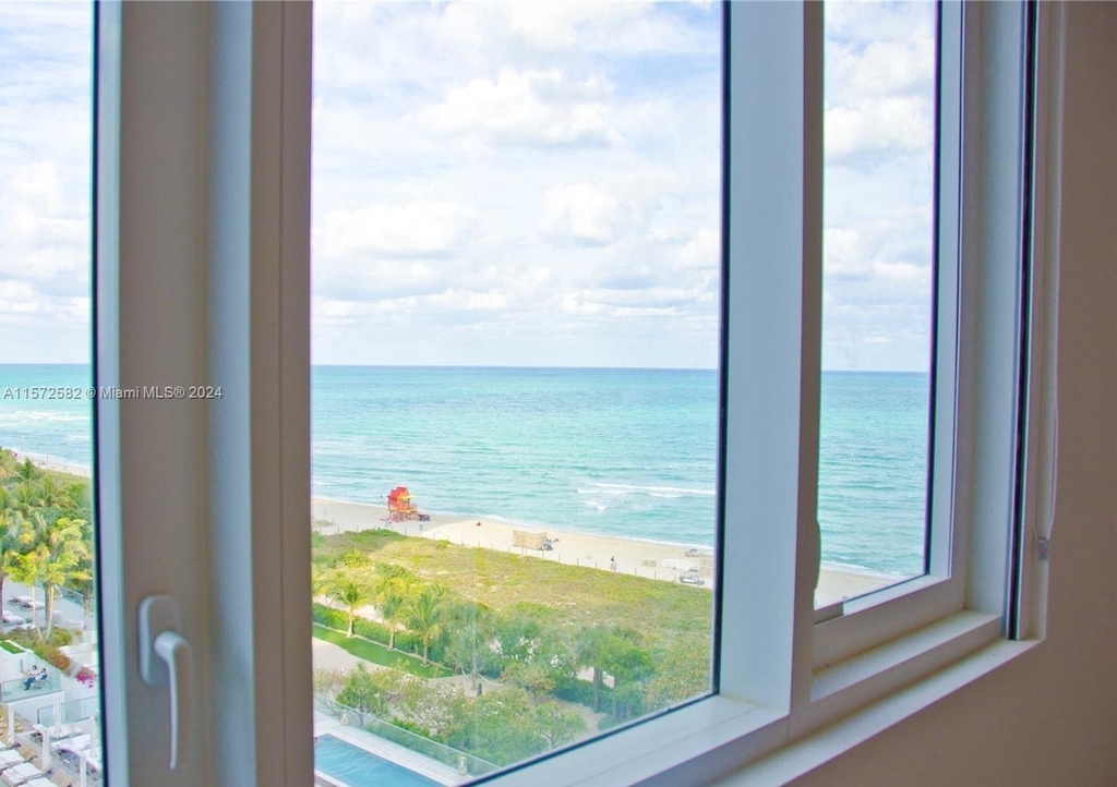 2301 Collins Ave - Photo 9