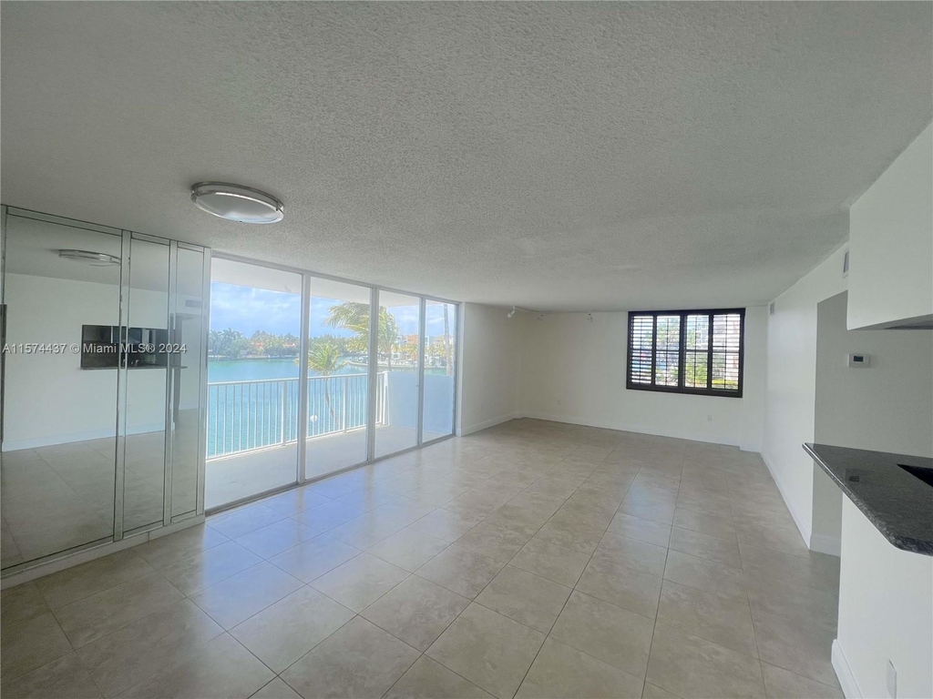 5838 Collins Ave - Photo 1