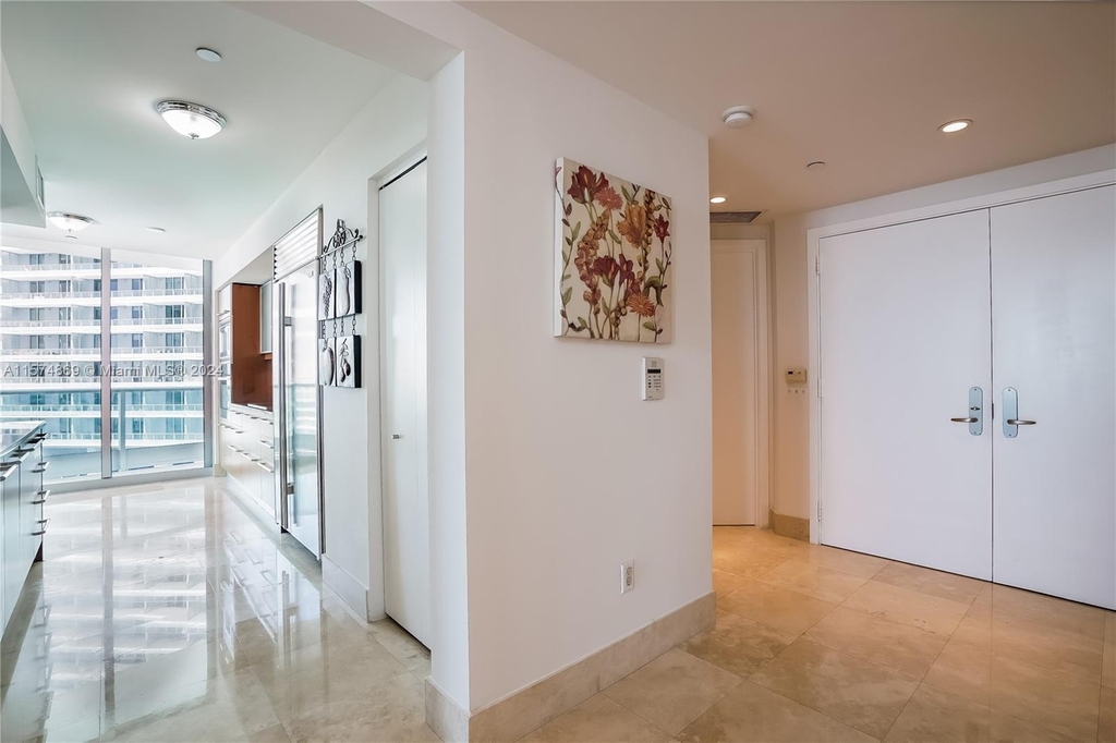 1331 Brickell Bay Dr - Photo 3