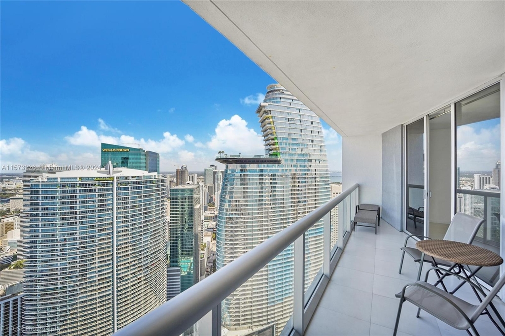 465 Brickell Ave - Photo 10