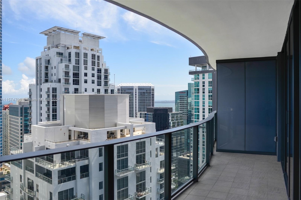 1000 Brickell Plaza - Photo 1