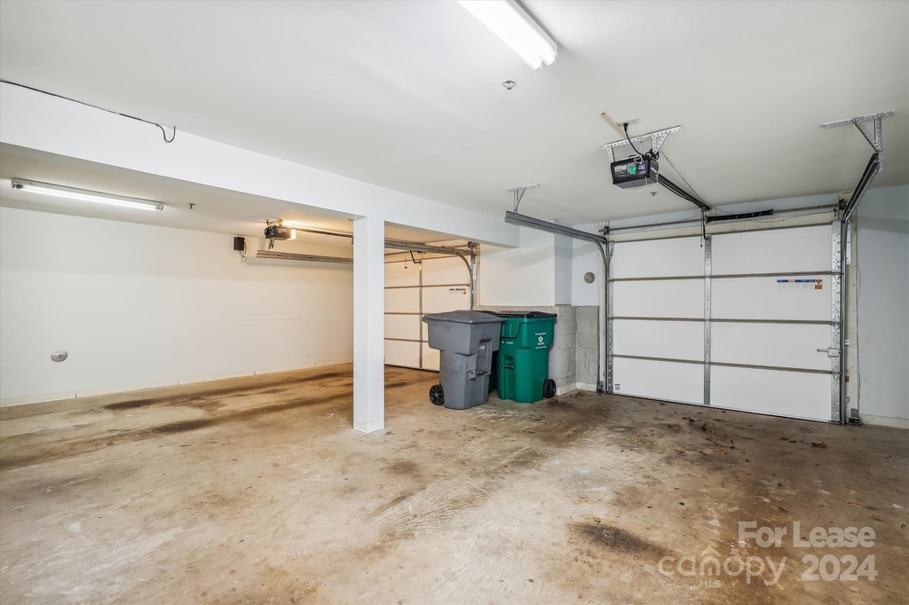 337 W 7th Street - Photo 20