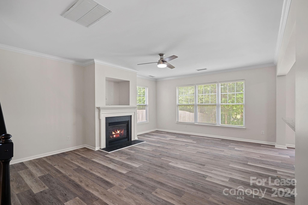 12723 Cross Dale Drive - Photo 6