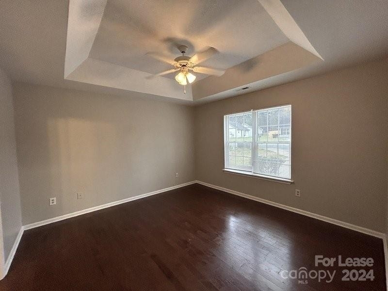 5211 Windy Valley Drive - Photo 2