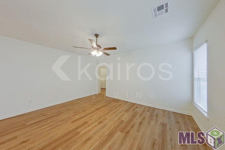 111 Teddy Ln - Photo 4