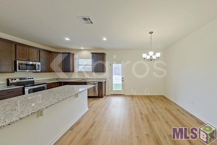 111 Teddy Ln - Photo 2