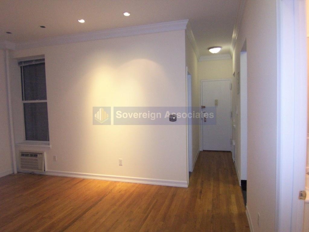 137 West 82nd Street - Photo 9