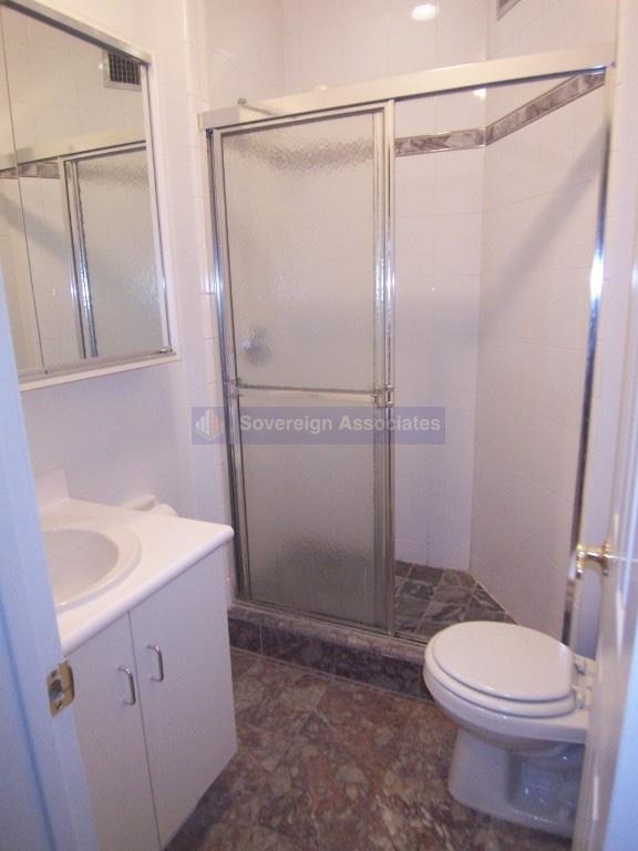 137 West 82nd Street - Photo 6