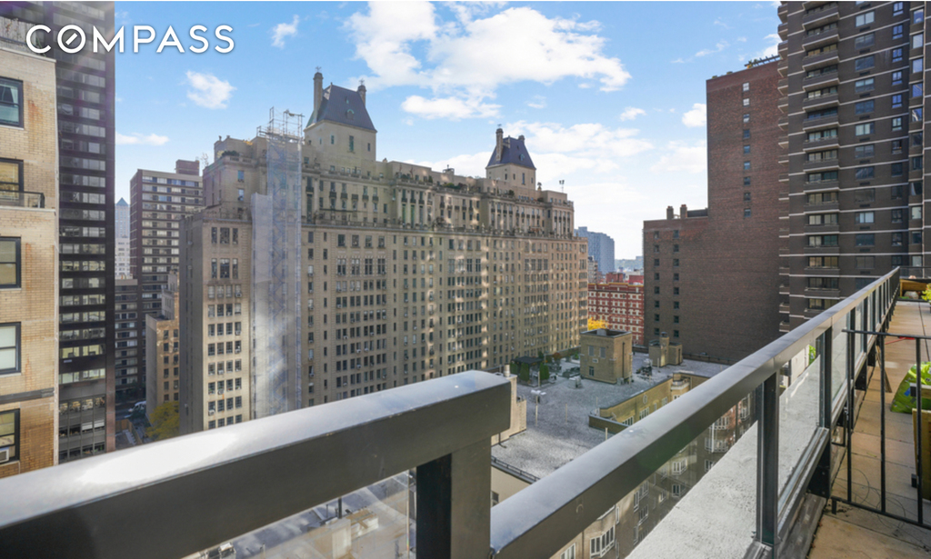 330 West 58th Street - Photo 0