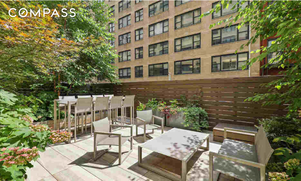 330 West 58th Street - Photo 13