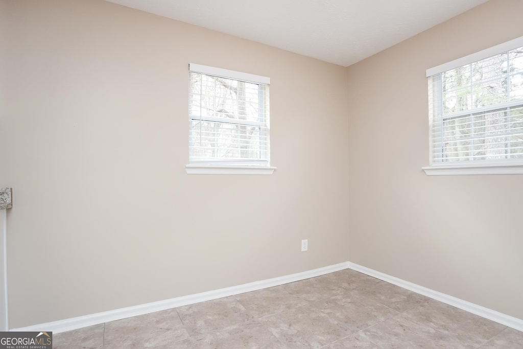 5120 Highpoint - Photo 3