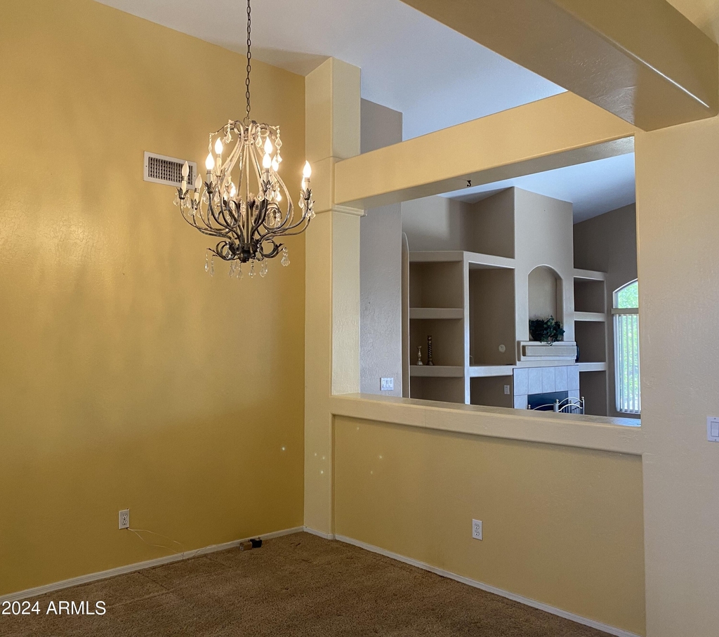 1109 E Montoya Lane - Photo 4