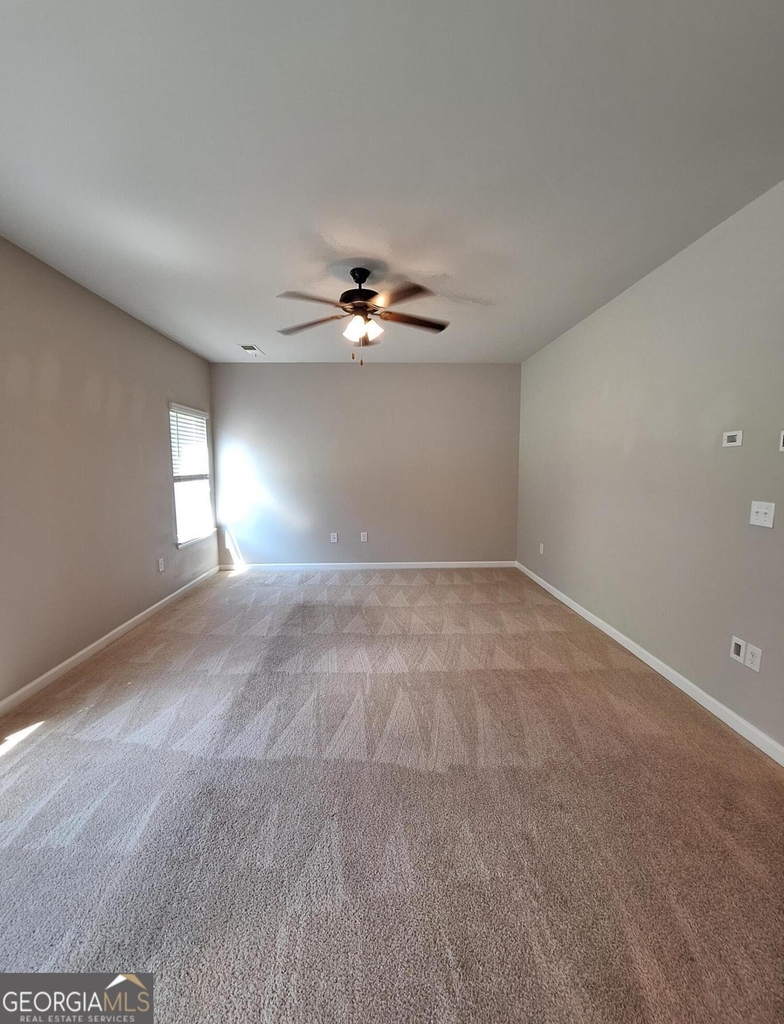 5051 Pioneer Parkway - Photo 6