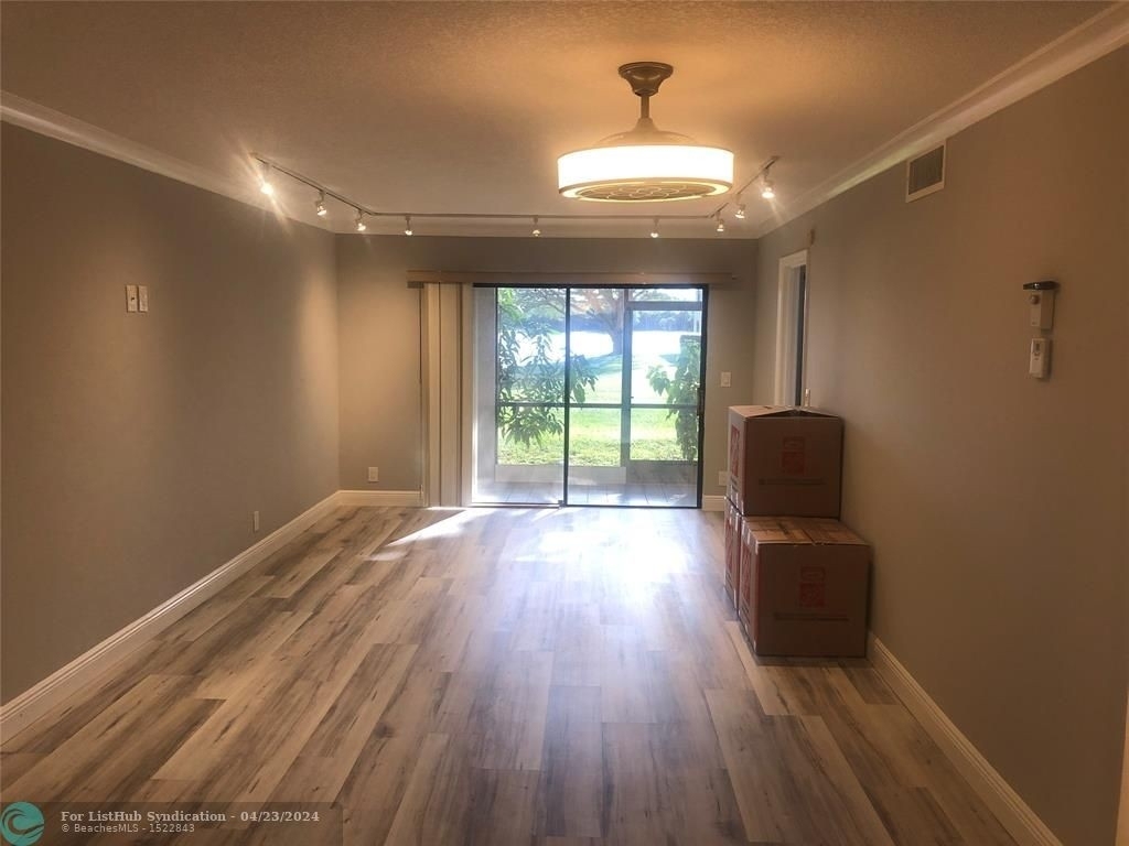 2950 Olivewood Ter - Photo 6