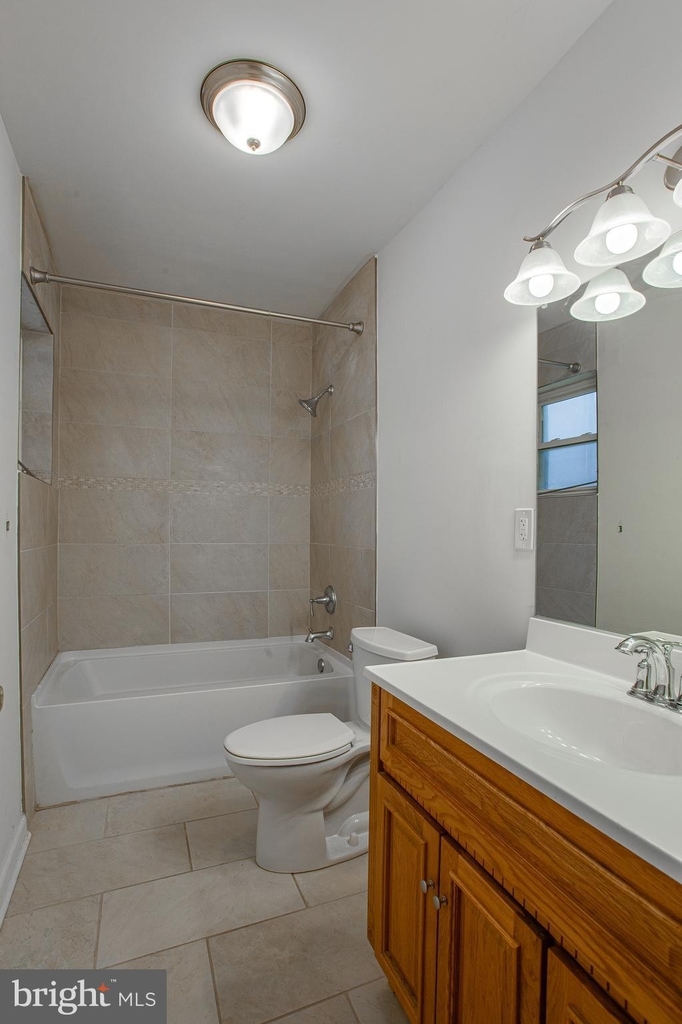 1631 Germantown Avenue - Photo 21