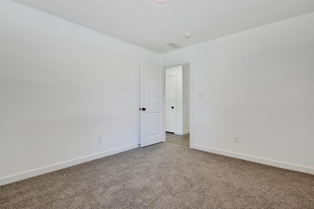 103 E Bond Street - Photo 10